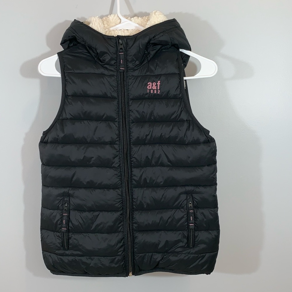 Abercrombie and fitch vest